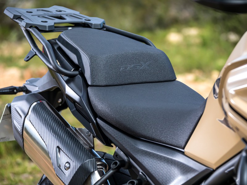 Sculpted Comfort Seat